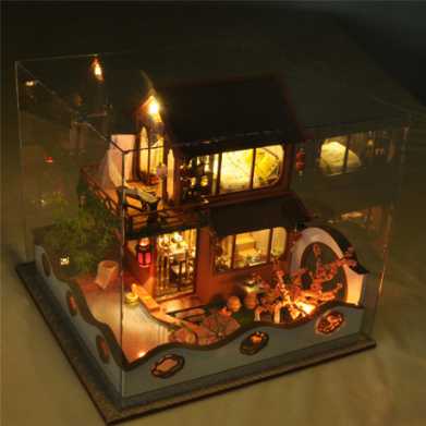 天予新品现货diy小屋桃花源记TB19带罩手工小房子模型生日礼物