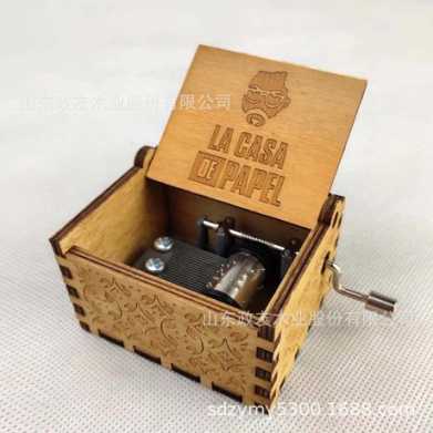 复古雕刻木质手摇音乐盒木制纸钞屋音乐盒八音盒