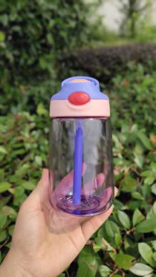 爆款创意礼品儿童吸管水杯小靓仔塑料杯户外运动水壶杯子