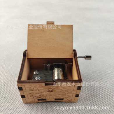 复古雕刻音乐盒diy木制手摇妈妈送女儿八音盒