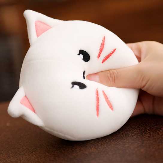 猫狗猪靠背枕可爱抖音毛绒玩具ins网红零食抱枕一袋公仔玩偶礼物